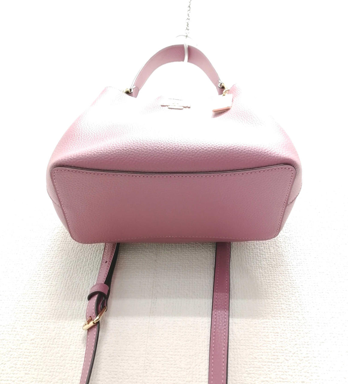 コーチ(COACH)|スモールタウンバケットバッグ|HARDOFFオフモール  