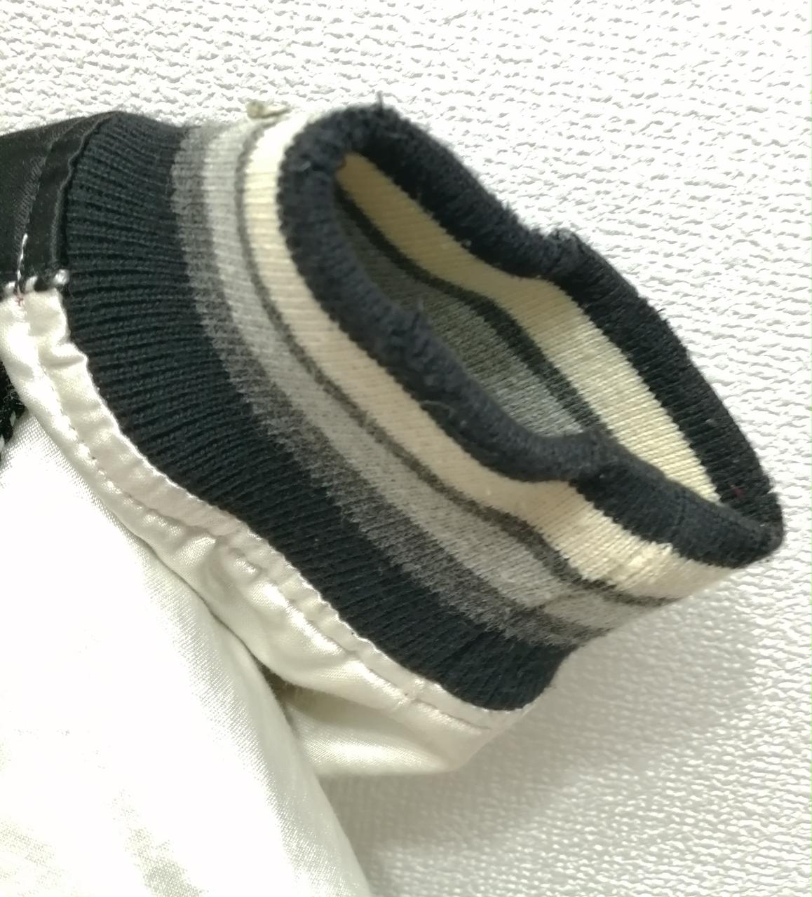 ダメージ、変色