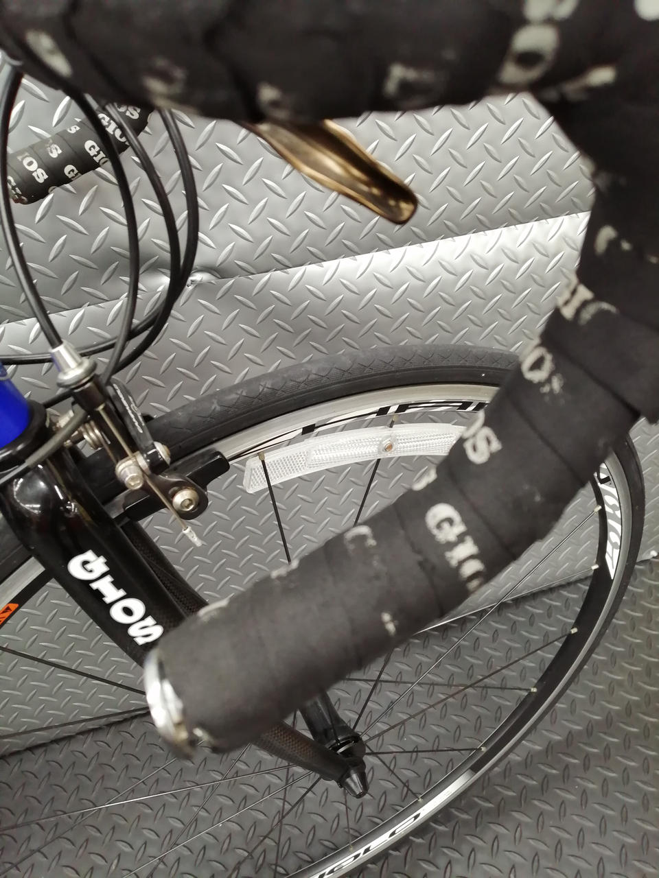 バーテープに擦れあり