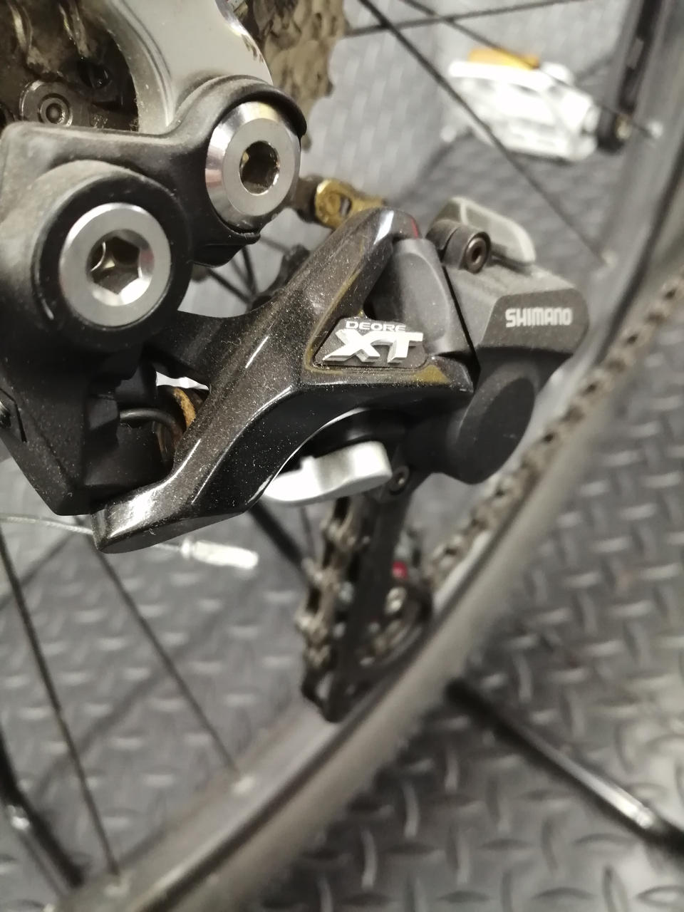 リア10速に換装されてます