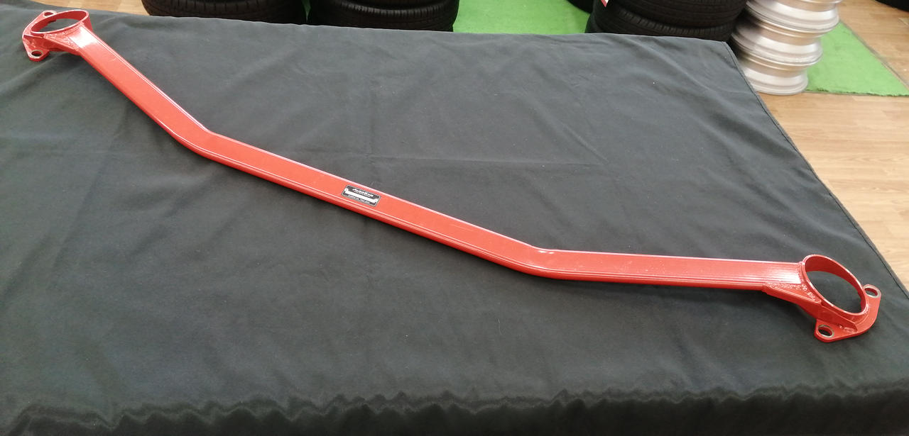 AUTOEXE 型番：KFA1 V5 420 ストラットタワーバー