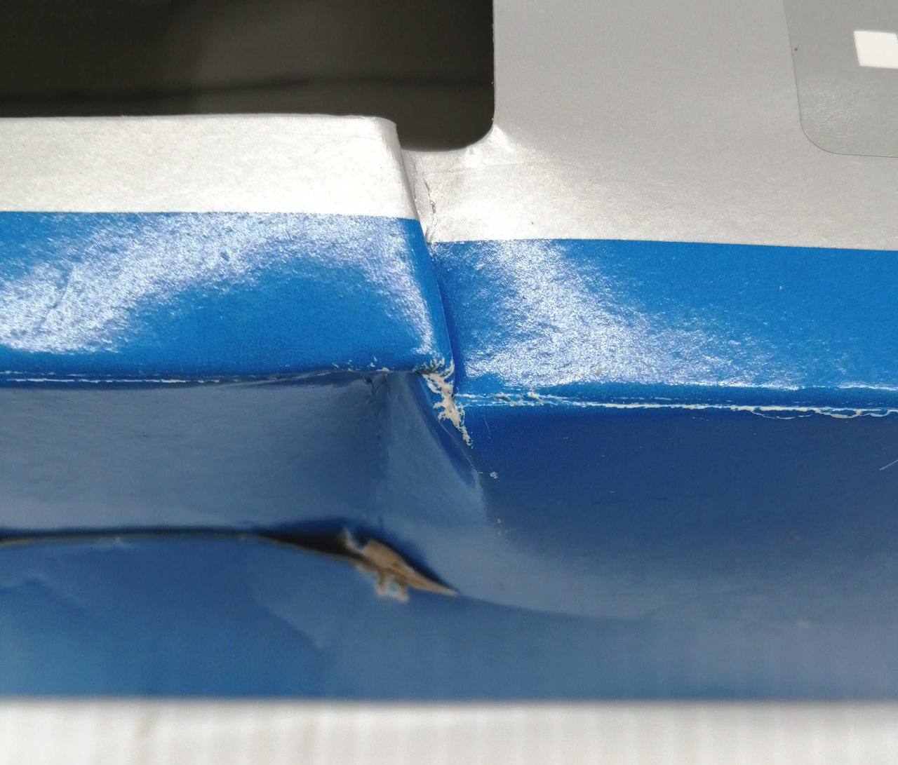 ※箱イタミあり