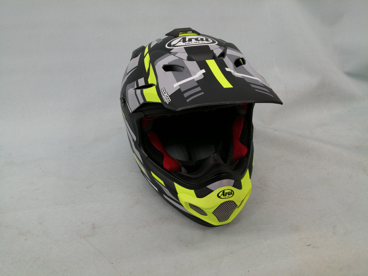 アライ　ヘルメット　フルフェイス　自宅保管　新品未使用　箱無し　Arai アライ ヘルメット フルフェイス 自宅保管 新品未使用 箱無し