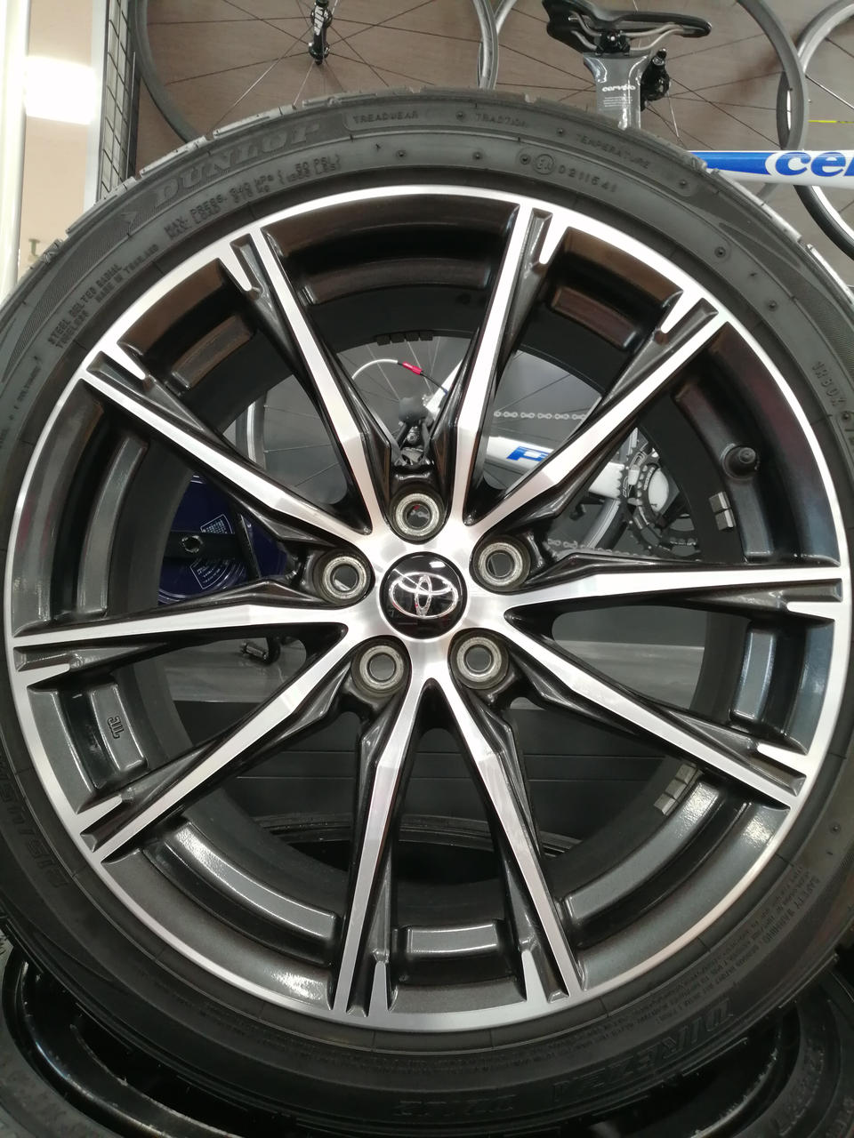 LP-86 新品未開封　ホイール　ジャイロ　セット DUNLOP/TOYOTA|86純正ホイール タイヤセット|HARDOFFオフモール