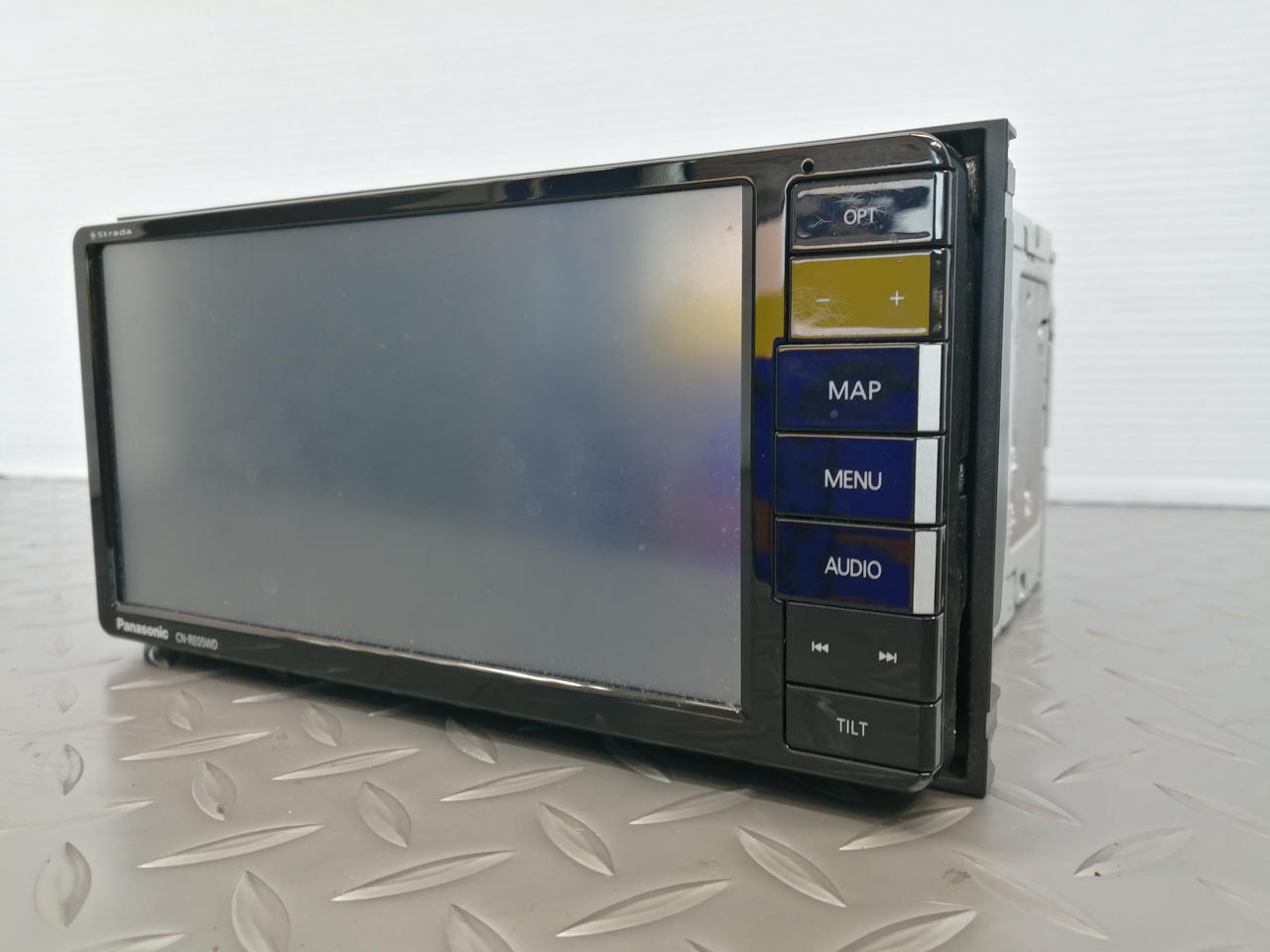 パナソニック ストラーダ CN-RE05WD パナソニック(PANASONIC)|ストラーダ メモリーナビ Strada