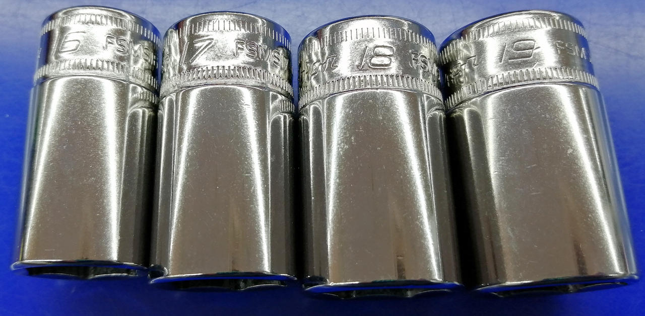 ※細かなキズあり