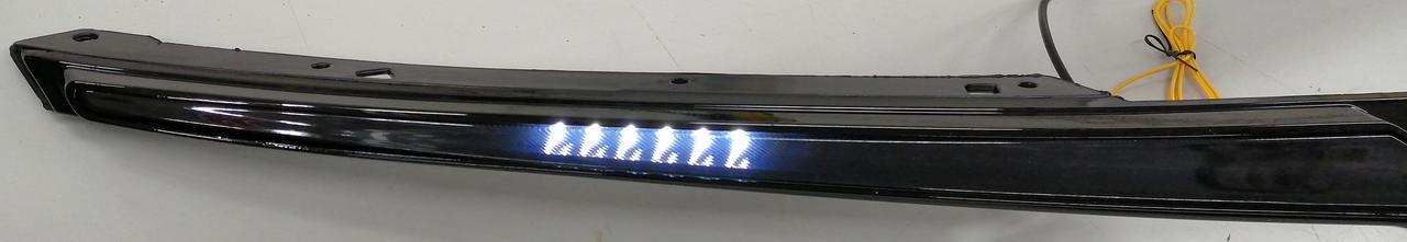 白LEDは流れます