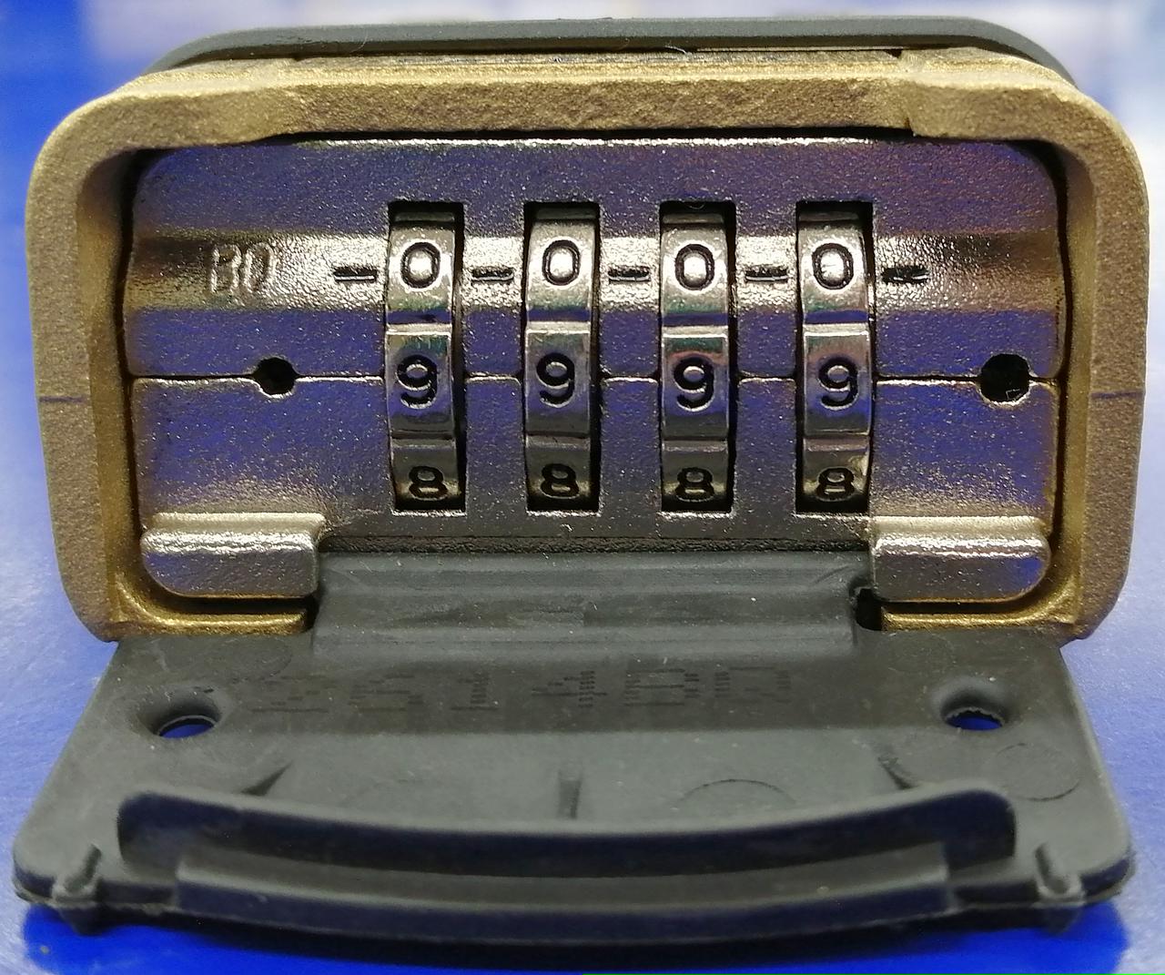 番号｢0000｣で解錠