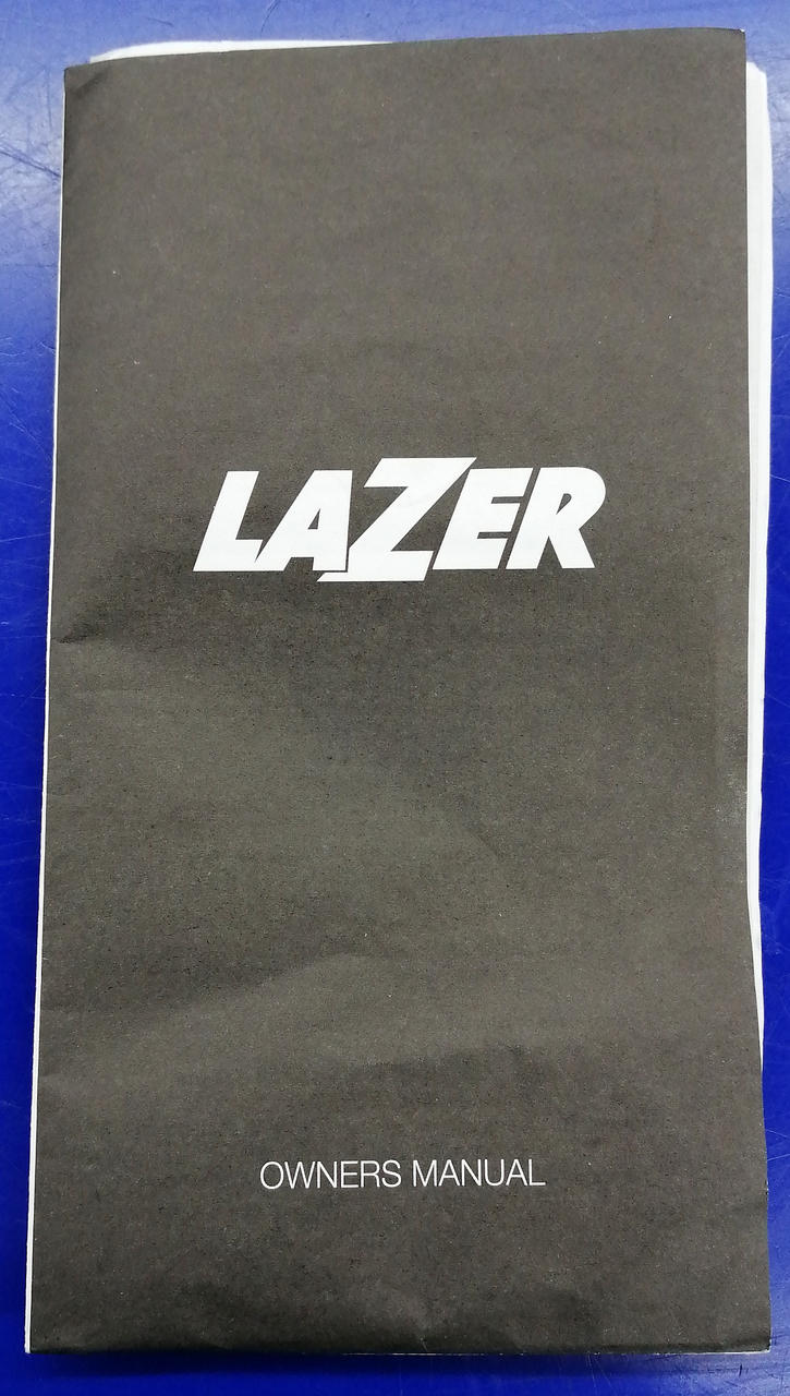 取扱説明書付属(日本語訳あり)