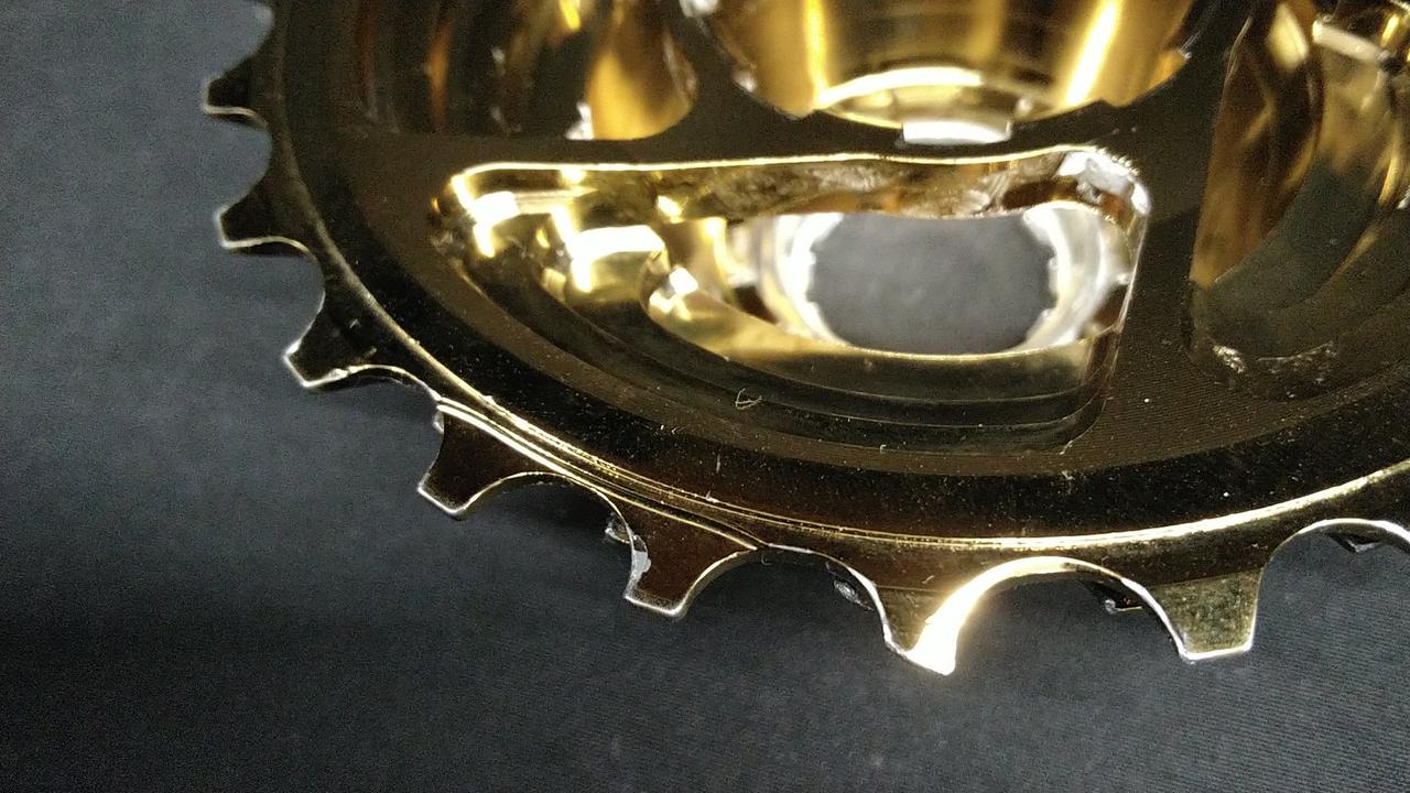 キズがあります