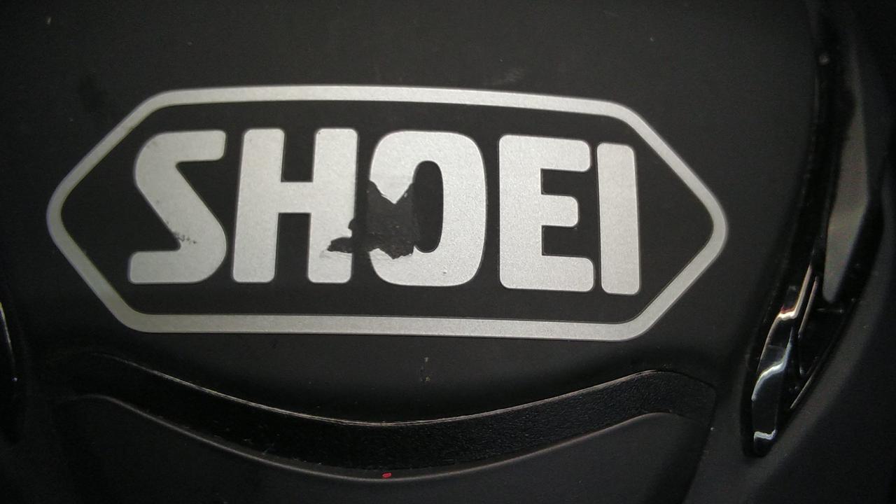 剥げている箇所があります