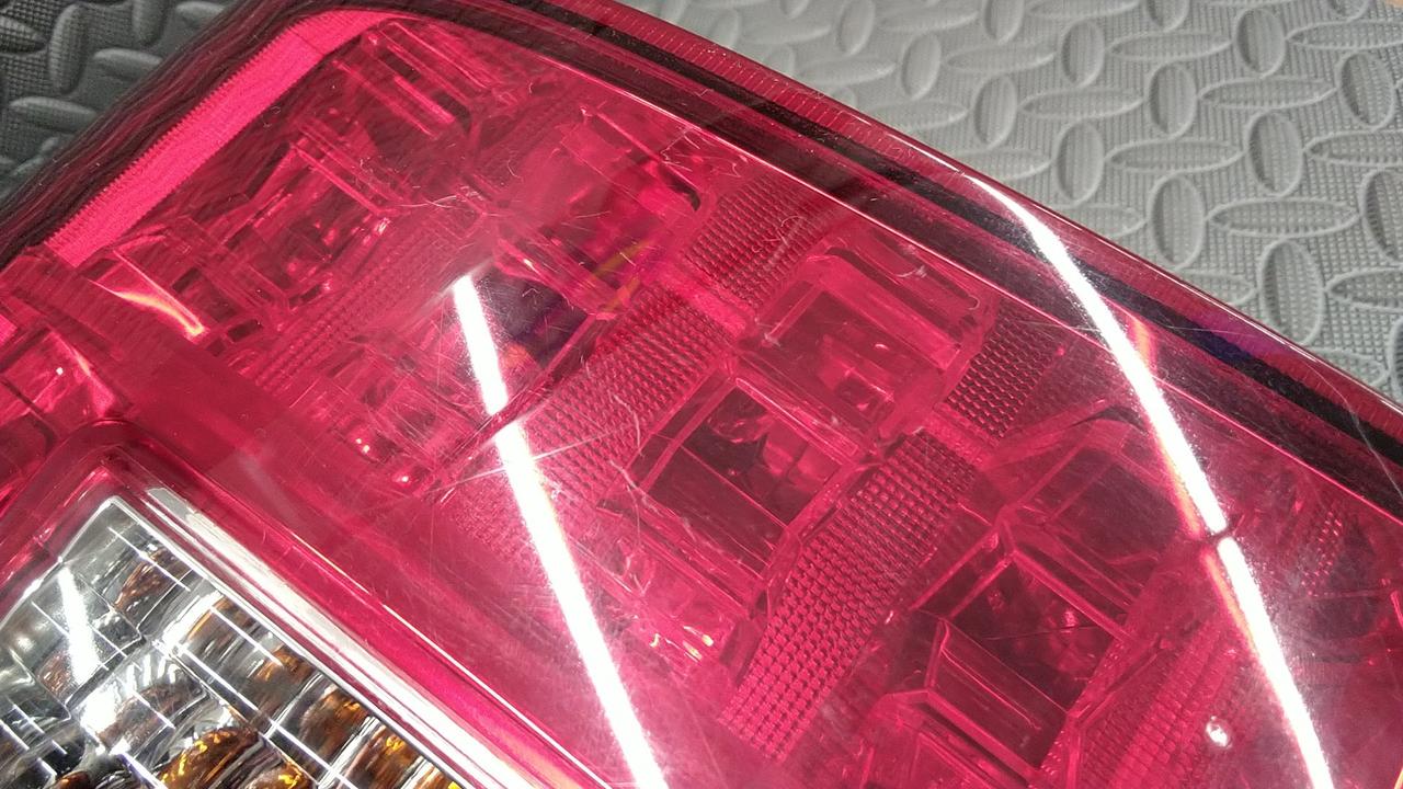 小キズあります