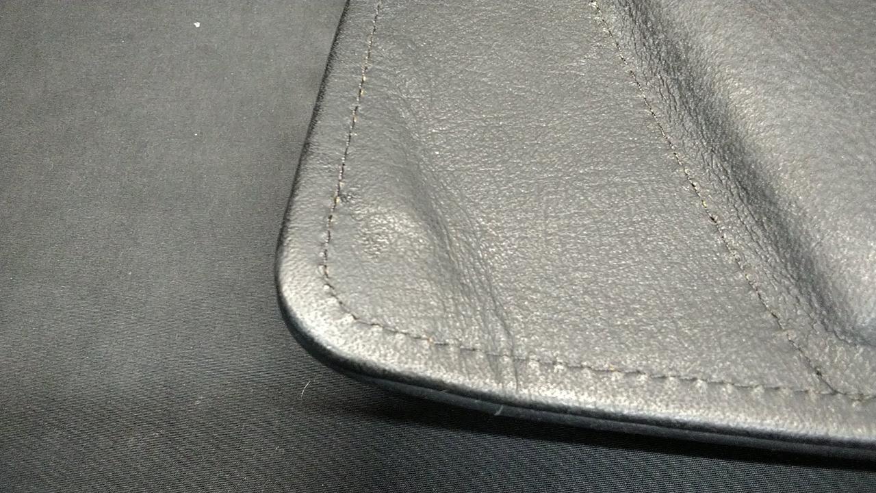 折れ目があります