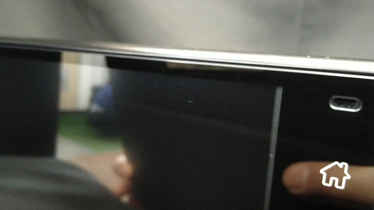 小キズあります