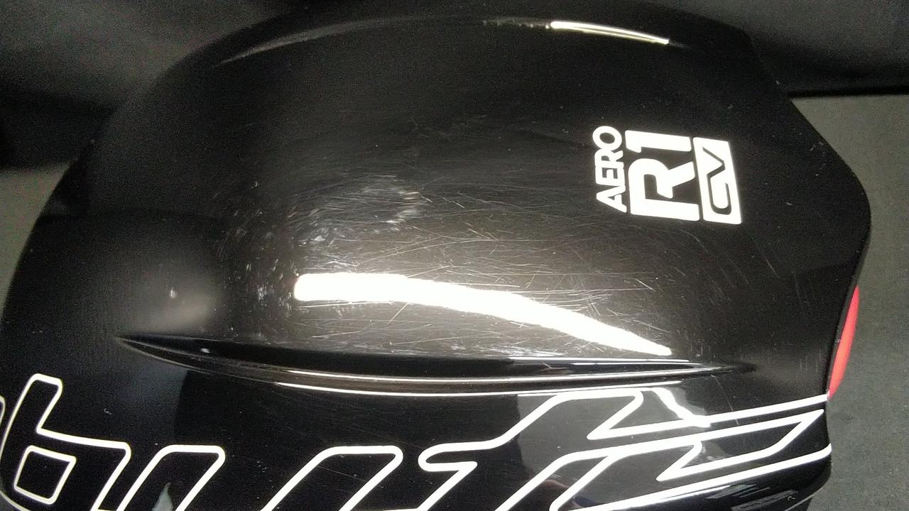 スリキズあります