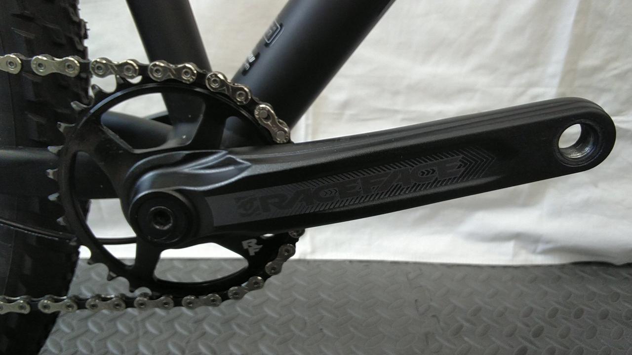 ペダル欠品しています