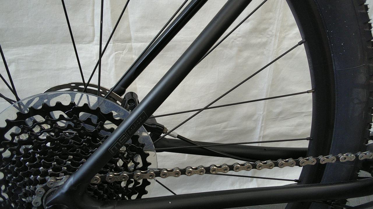 小キズあります