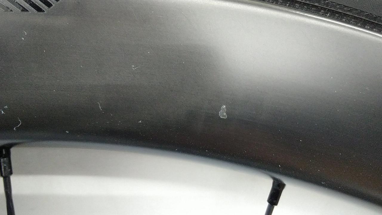 小キズあります