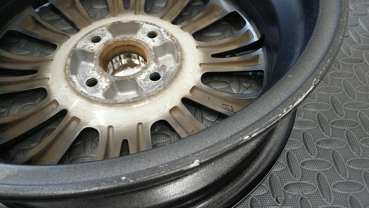 スリキズがあります