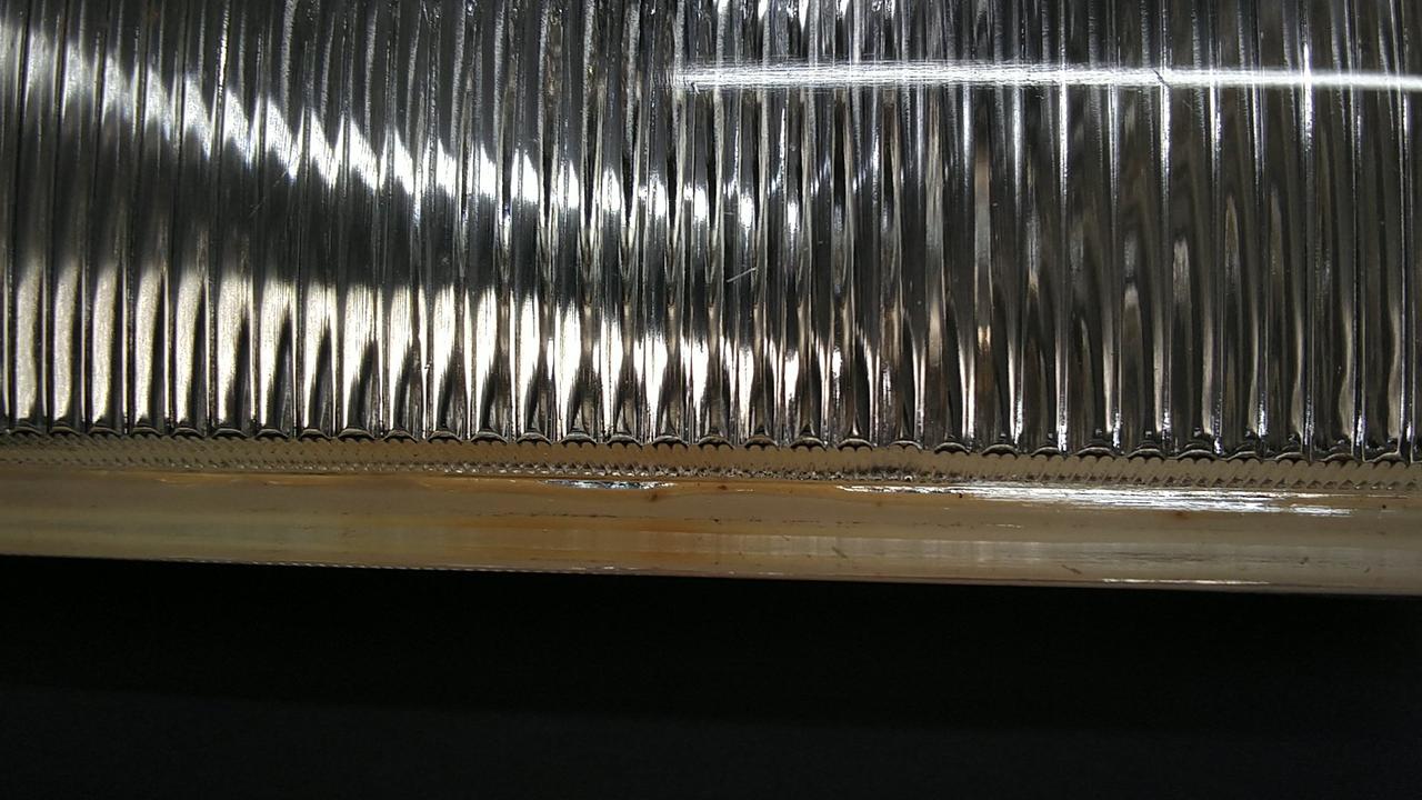 レンズの中に汚れがあります