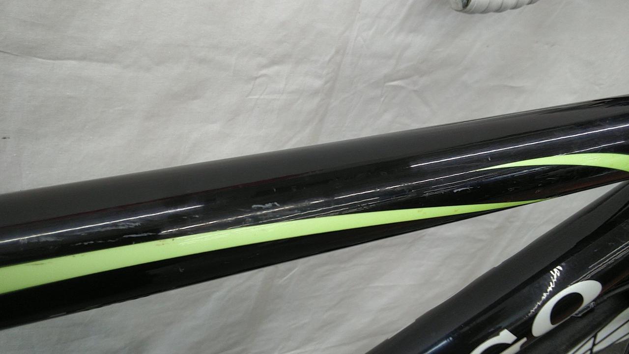 小キズ、擦れキズあります