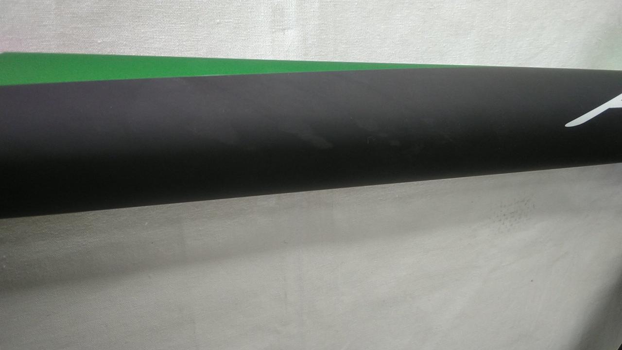 水垢汚れのような跡あります