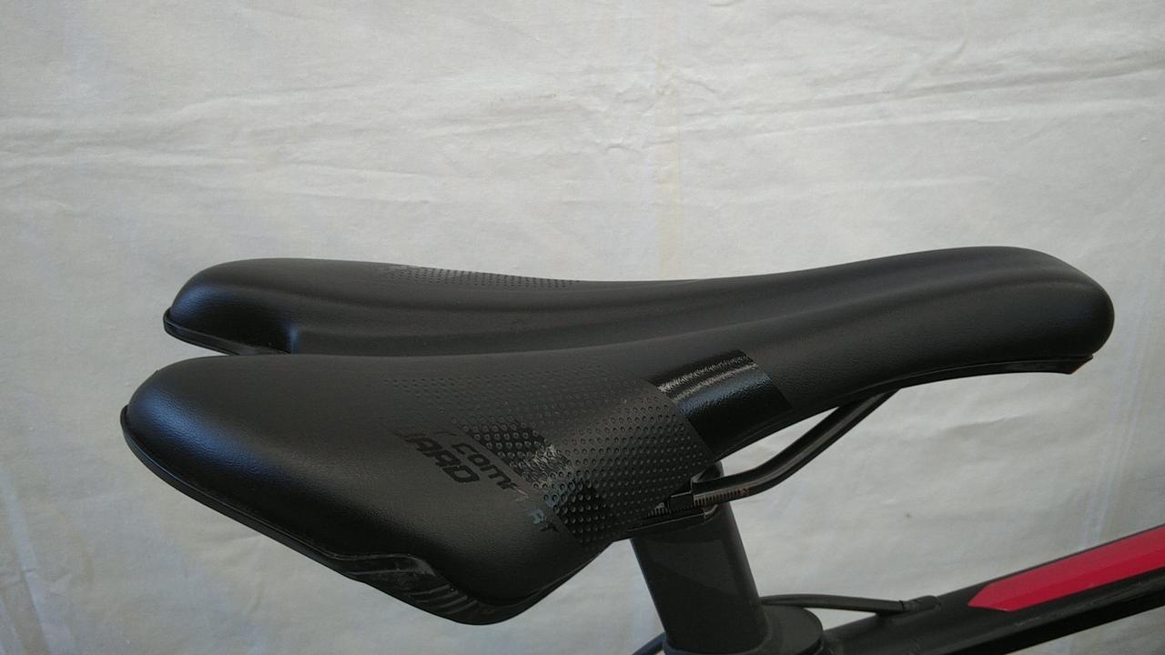 スリキズがあります