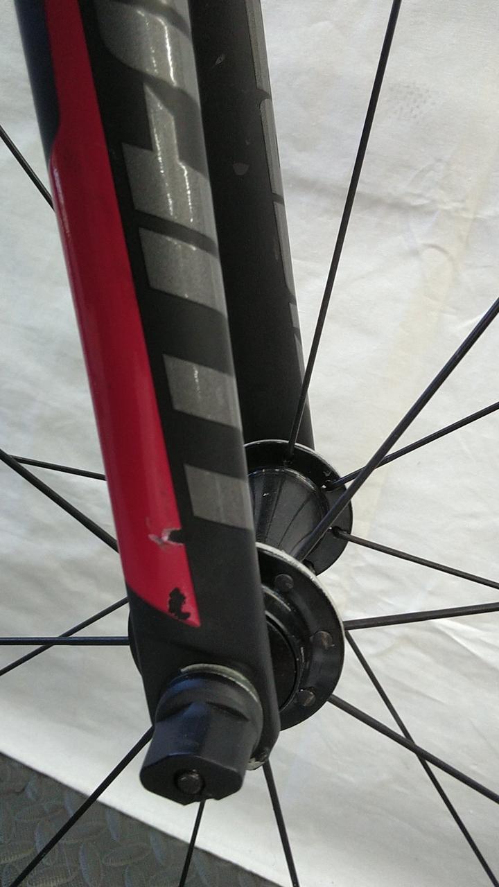 キズがあります