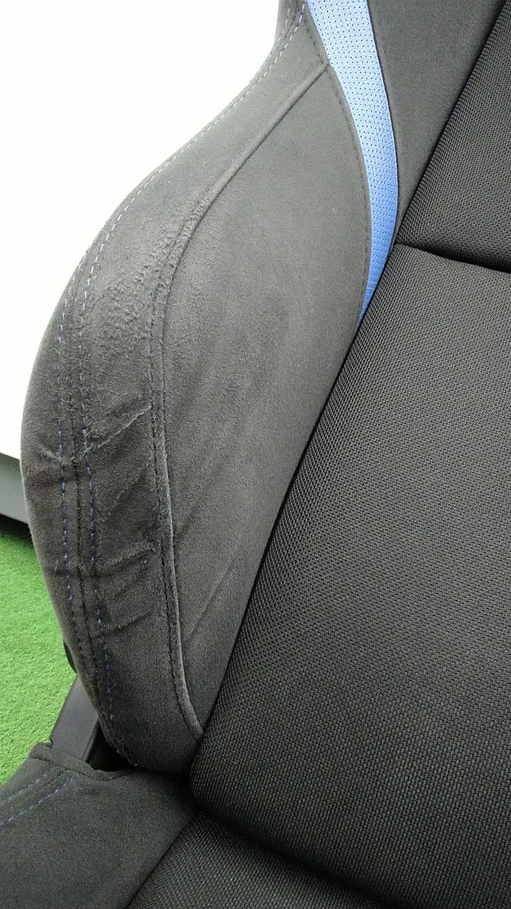 ヨレ有ります