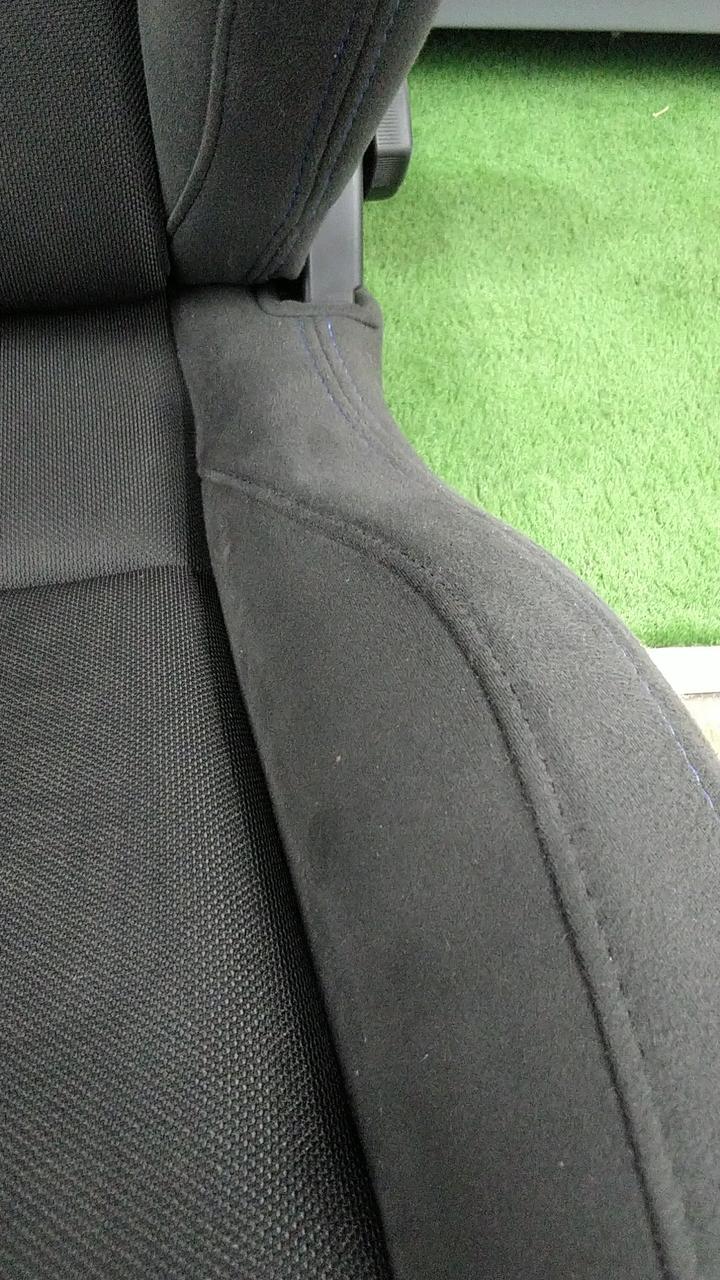 ヨレ有ります