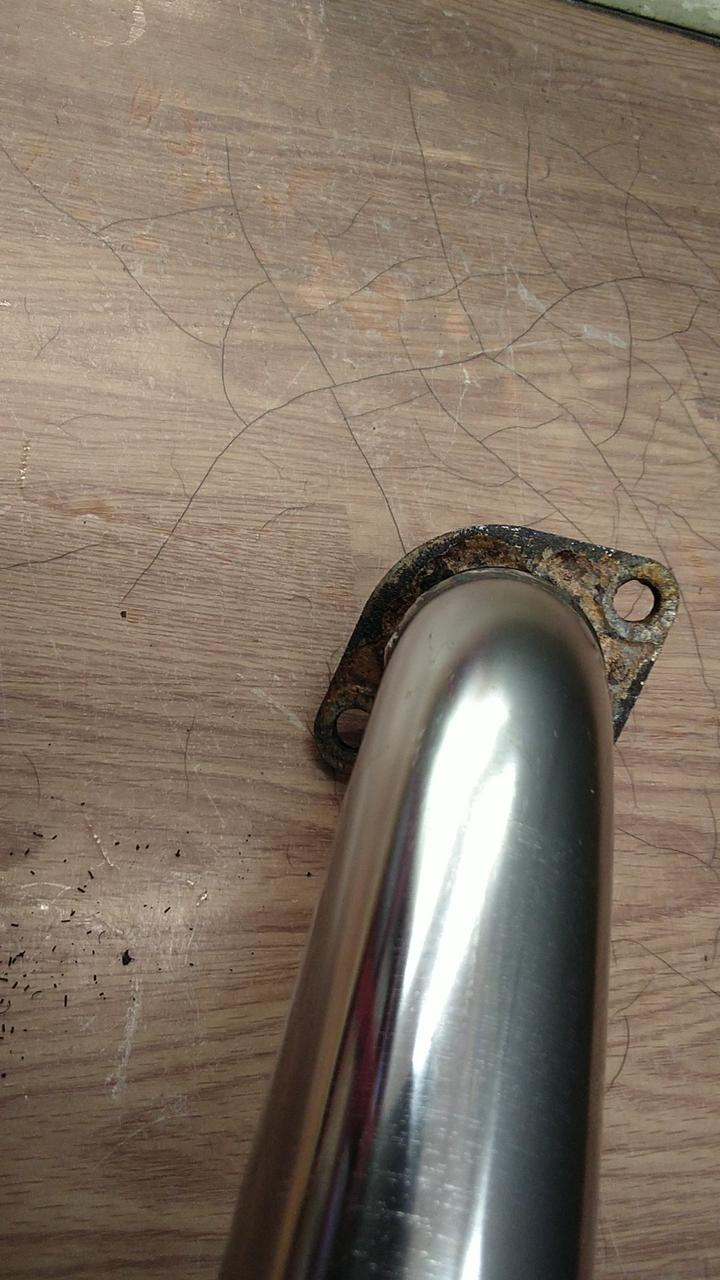 フランジ側錆あり
