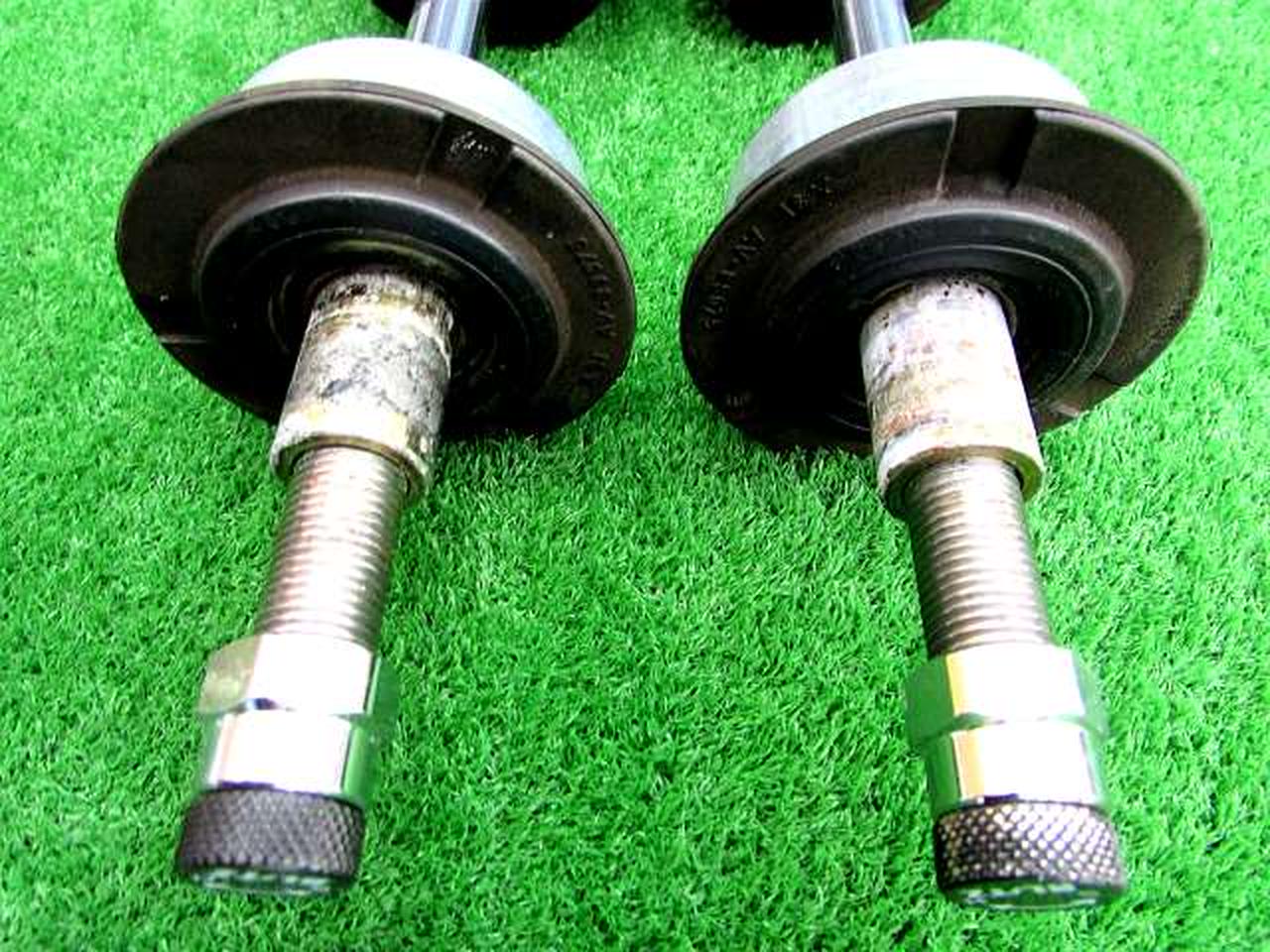 80系 ヴォクシー BLITZ　車高調Ω 