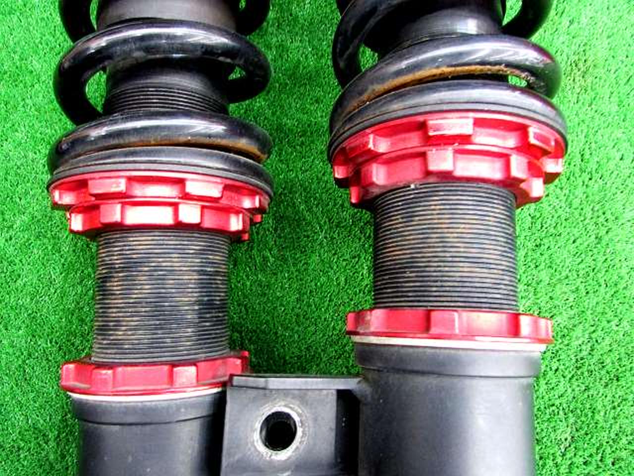 80系 ヴォクシー BLITZ　車高調Ω 