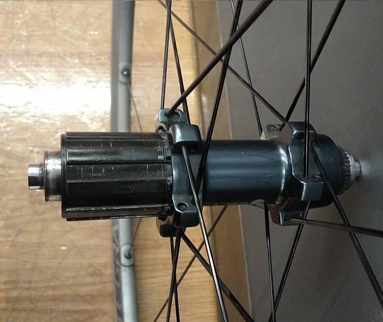 SHIMANO ホイール622x 15-18C SHIMANO WHEELSET 18-622 for Rims 622 X 15-18c/15c and 2