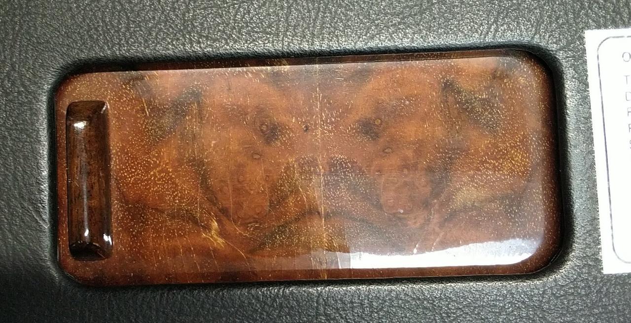 ヒビ割れあります