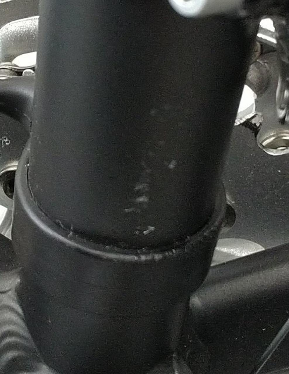 小キズがあります