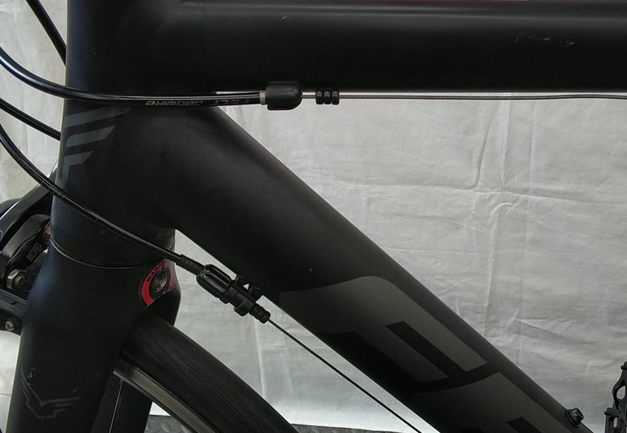 小キズがあります