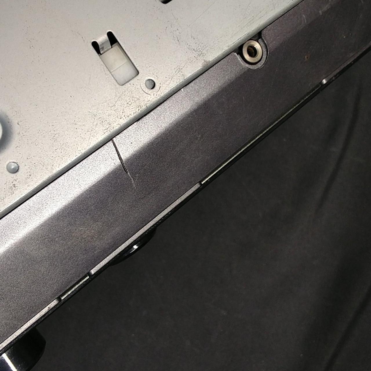 割れがあります