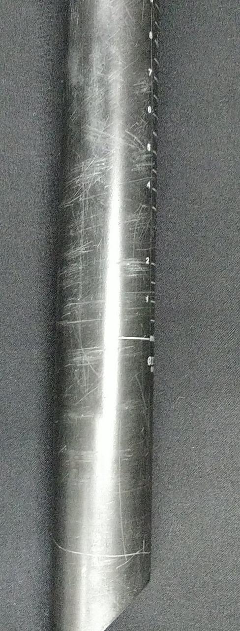全体的に擦れキズあります。