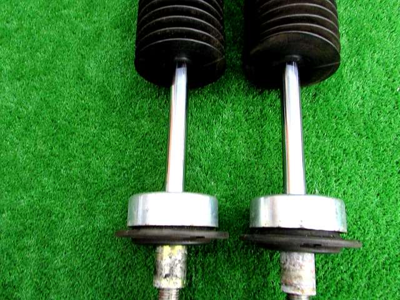 80系 ヴォクシー BLITZ　車高調Ω 