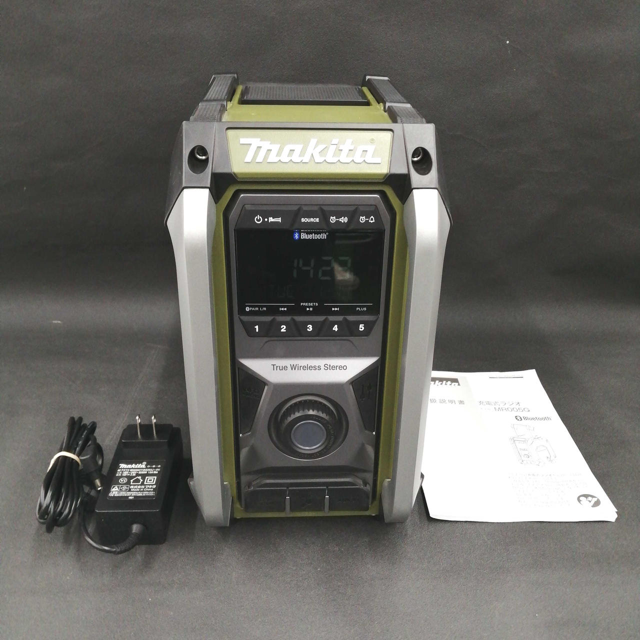 自作★マキタバッテリー使用ブルートゥース(Bluetooth)モバイルスピーカー 自作☆マキタバッテリー使用ブルートゥース(Bluetooth)モバイルスピーカー