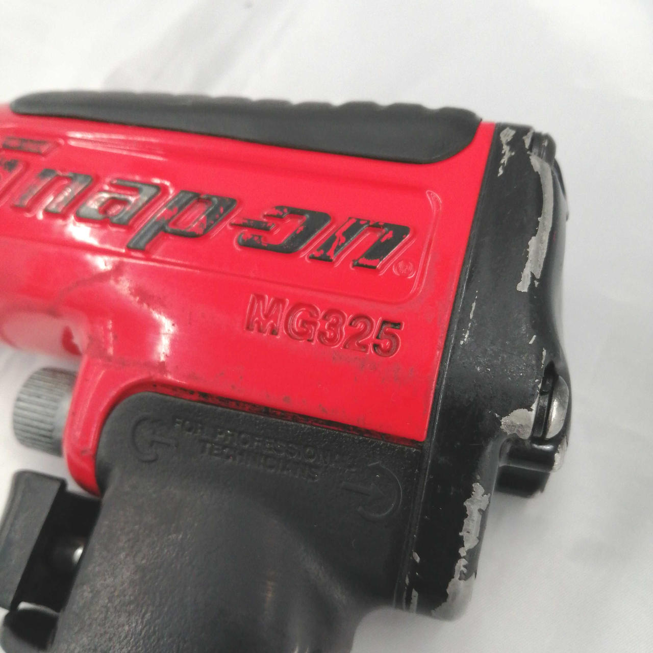 キズ、汚れ等あります。