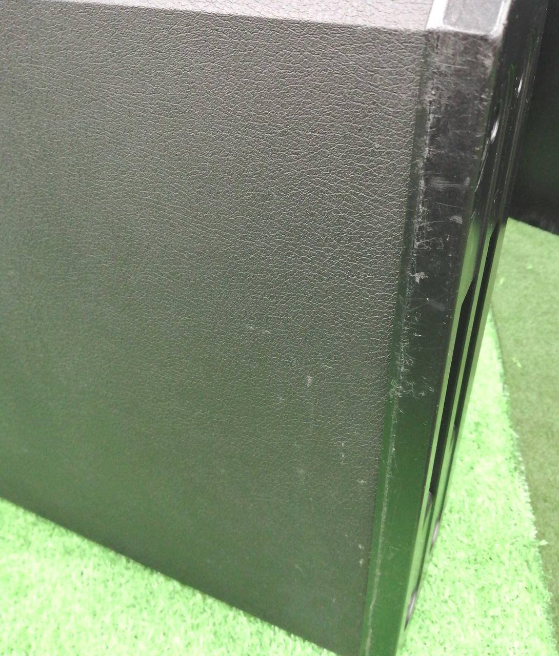 キズ、汚れ等あります。