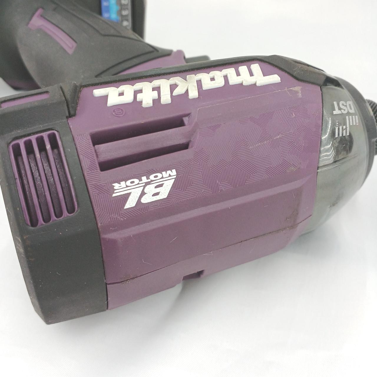 汚れ等あります。