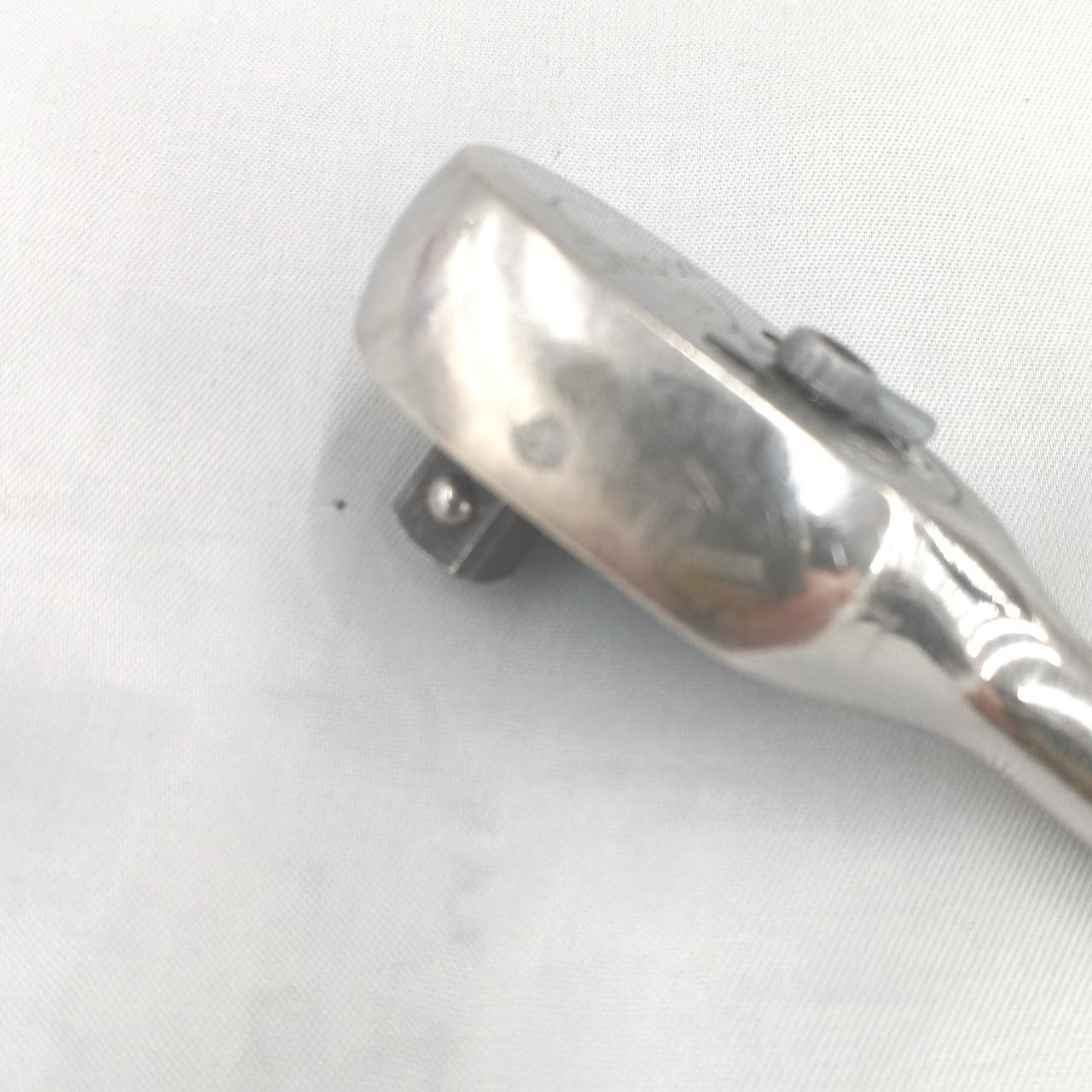 キズ、汚れ等あります。