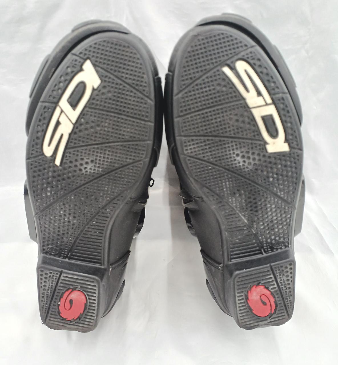 汚れ等あります。