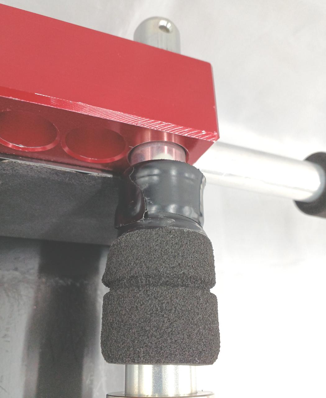 ビニールテープ巻いてあります。