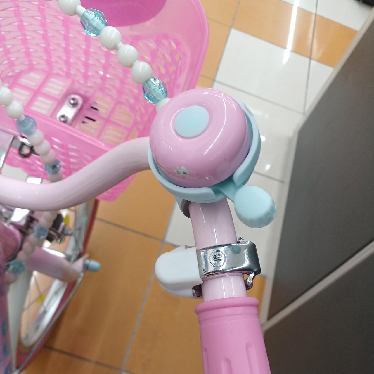 ベルにキズあります。