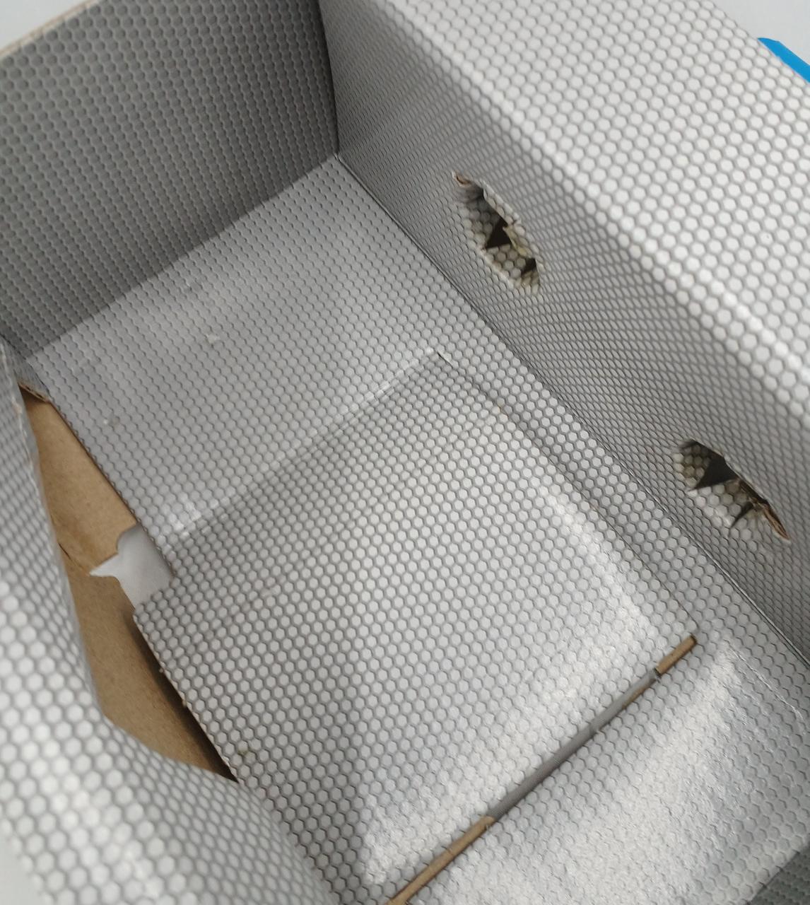 汚れ等あります。