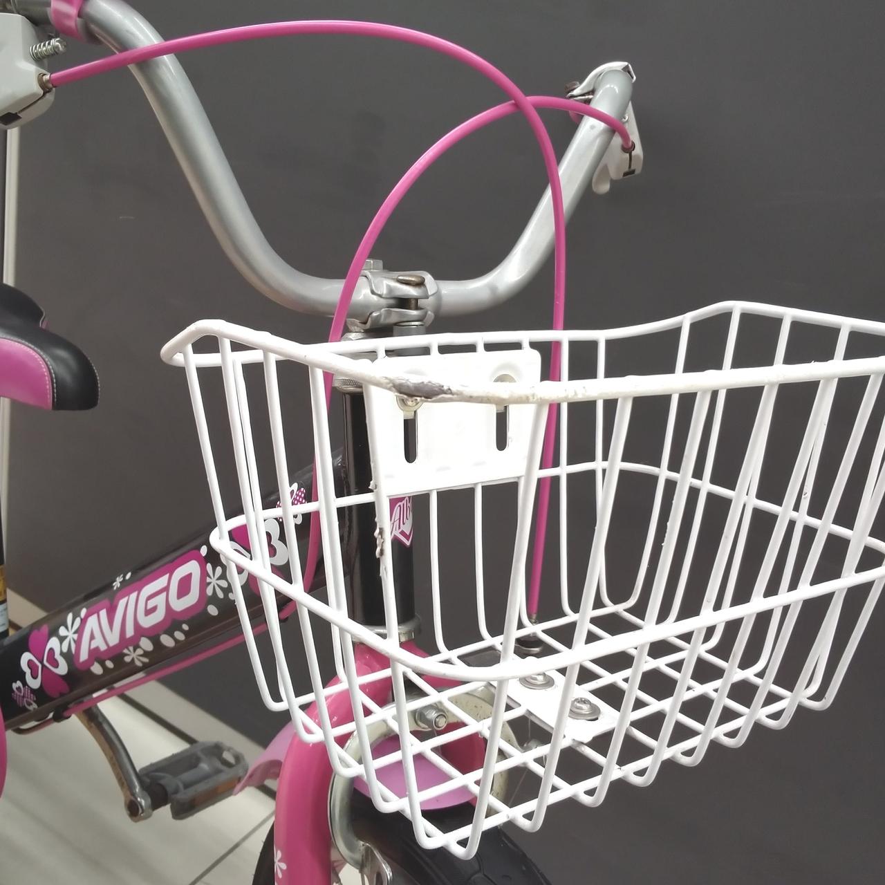 キズ・汚れ等あります。